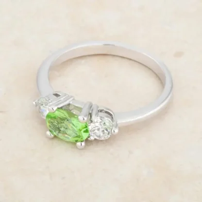 Rhodium 1.2C Peridot/White Sapphire S8 Ring - Image 3