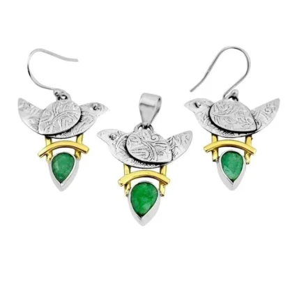 Emerald Earring/Necklace In Bird Design