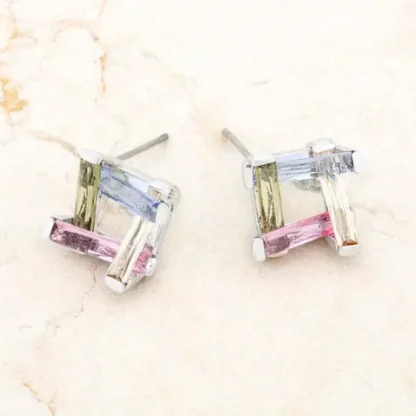 Elegant 10.00ct Multi Color Gemstone Earrings - Image 4