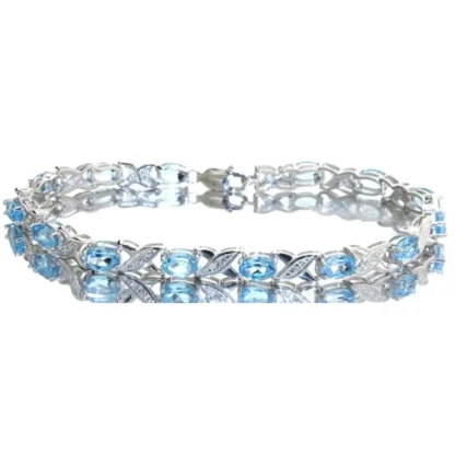 Quality 8.40 ct Blue Topaz & Diamond Bracelet