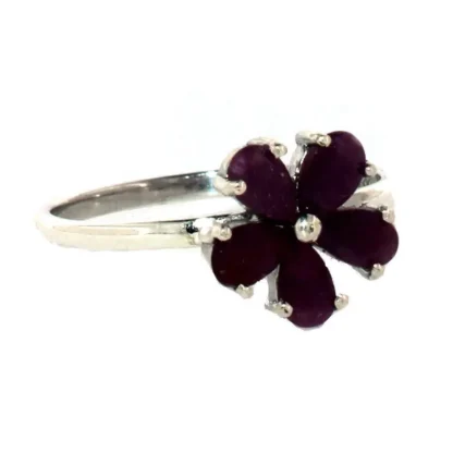 Flower Shaped Natural Ruby Jewelry Set - Image 3