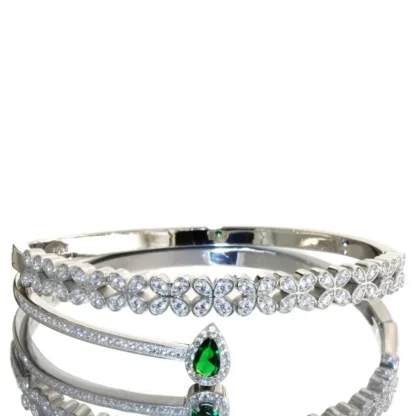 Quality Pear Cut Emerald & White Topaz Bracelet